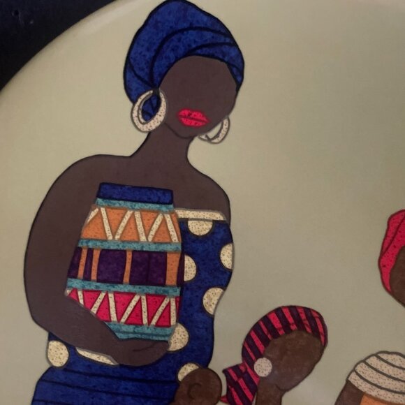 Pier 1 Imports “Zera” 8” Stoneware Plate – Olive Green African Women Design - Picture 5 of 6